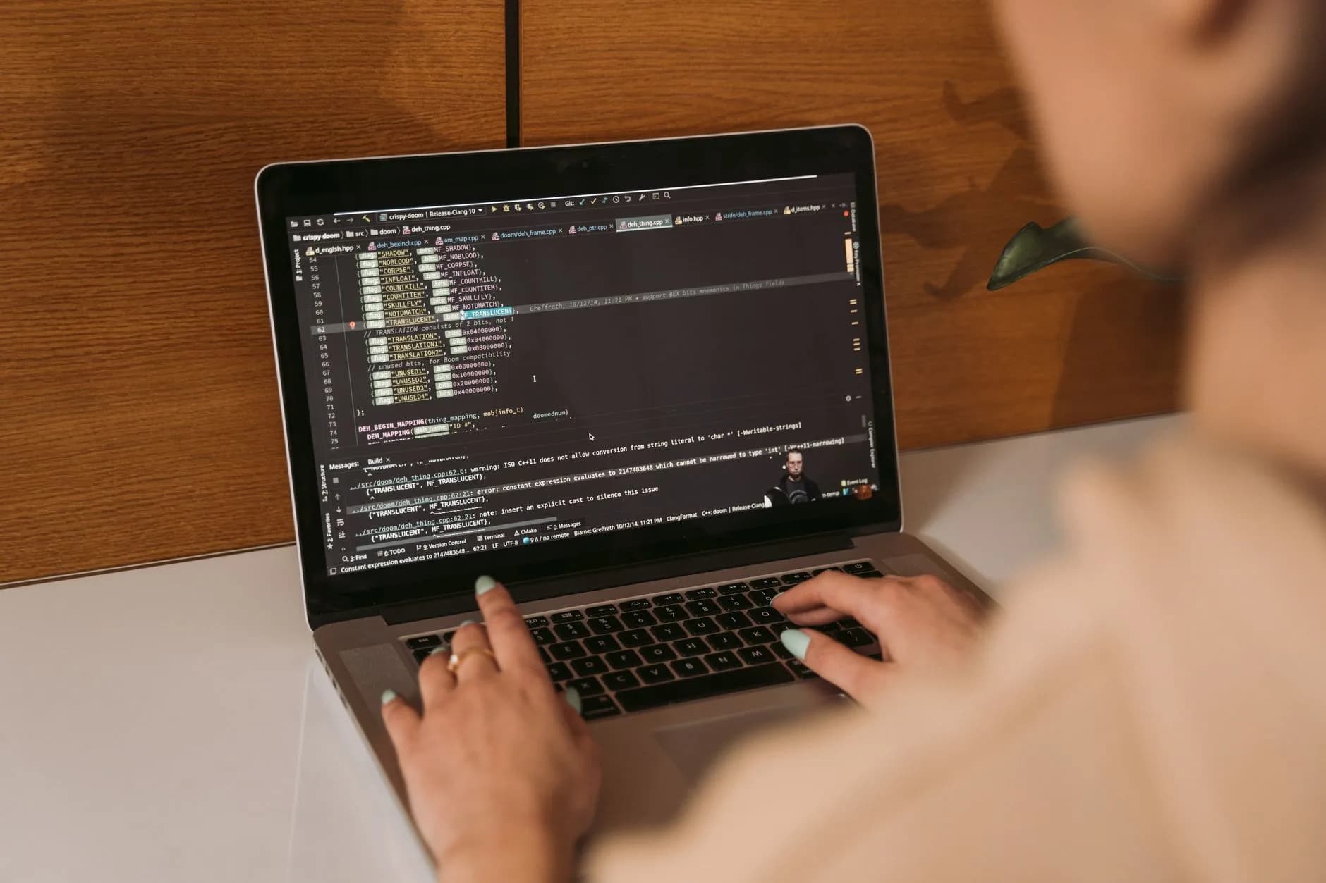Sức mạnh của thẻ HTML 'details': Giải pháp thay thế JavaScript để tối ưu tốc độ tải trang